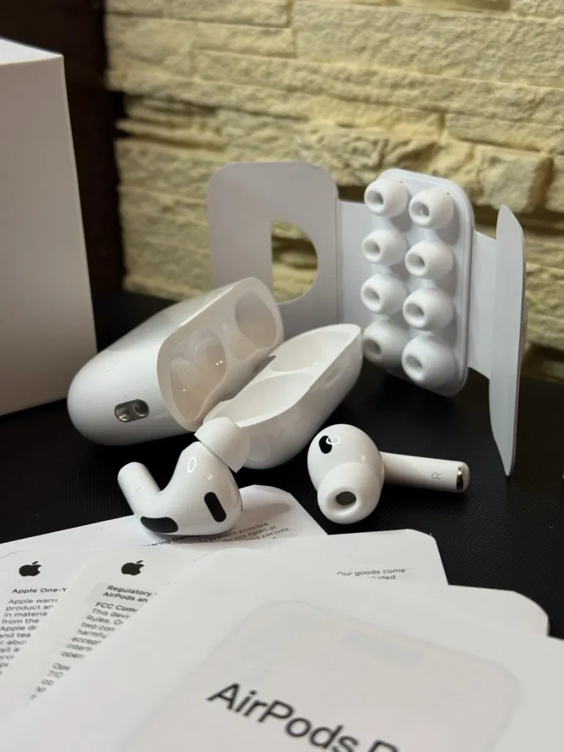 Навушники Apple Airpods Pro 3 Generation — фото 4