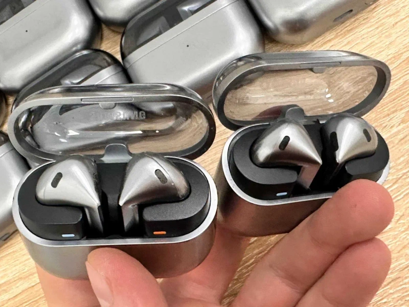 Навушники Бездротові Samsung Buds 3 SM-R530/З Активним Шумодавом! з функціями AI Оригінал! TWS Магазин!Гарантія!Самсунг Бадс Silver airpods/jbl/Блютуз — фото 5