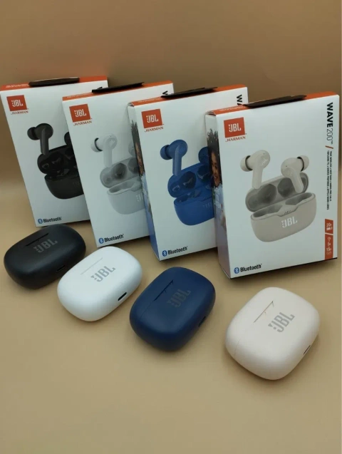 Навушники безпровідні JBL Tune 200 TWS.