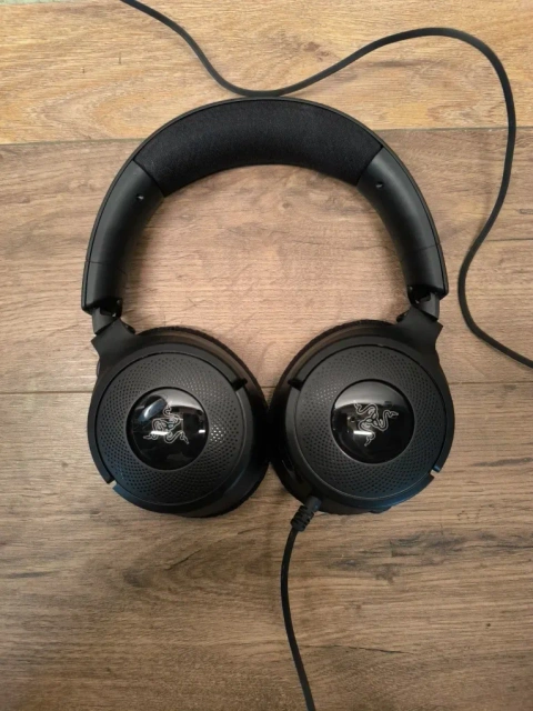 Навушники ігрові Razer rz 04 бу