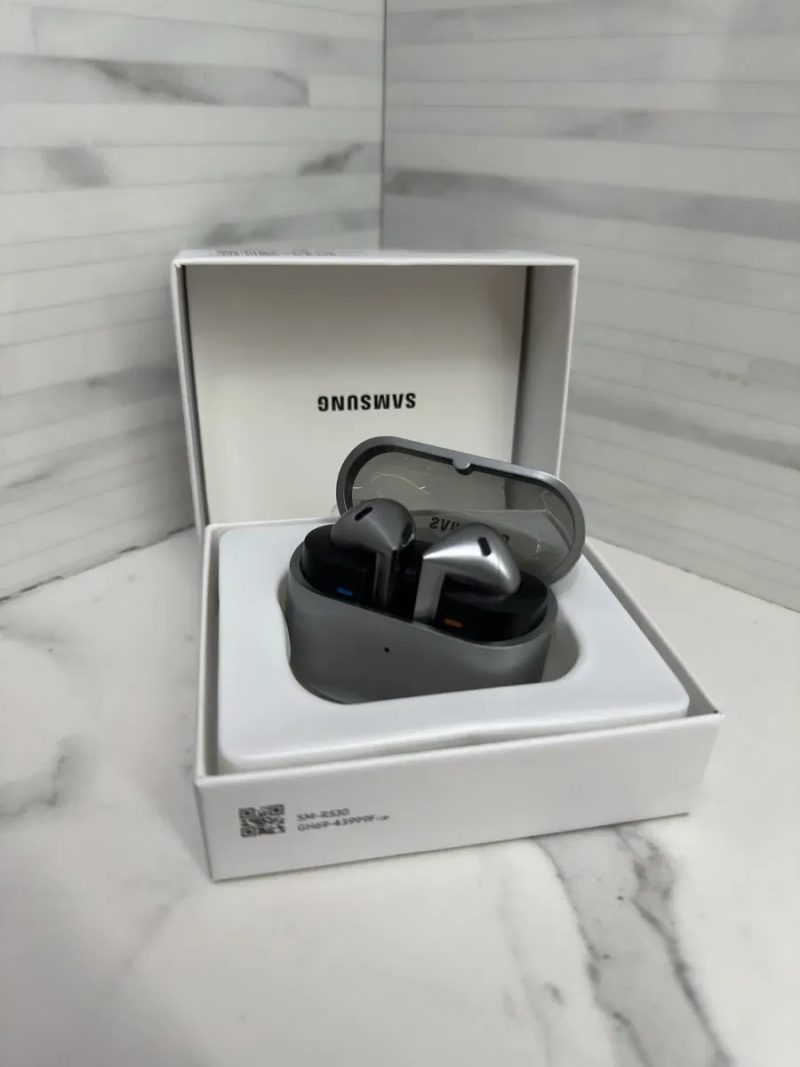 Навушники Samsung Galaxy Buds 3 ‼️SALE‼️ — фото 2
