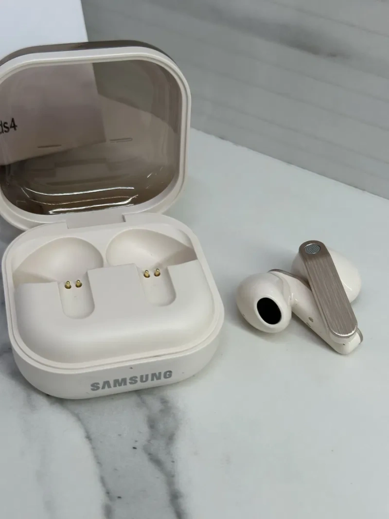 Навушники Samsung Galaxy Buds4 ‼️SALE‼️ — фото 4