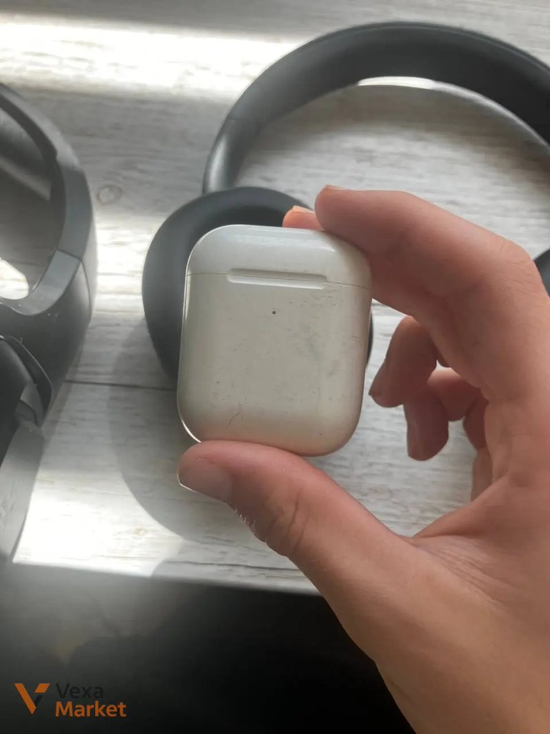 Навушники та AirPods у комплекті — фото 3