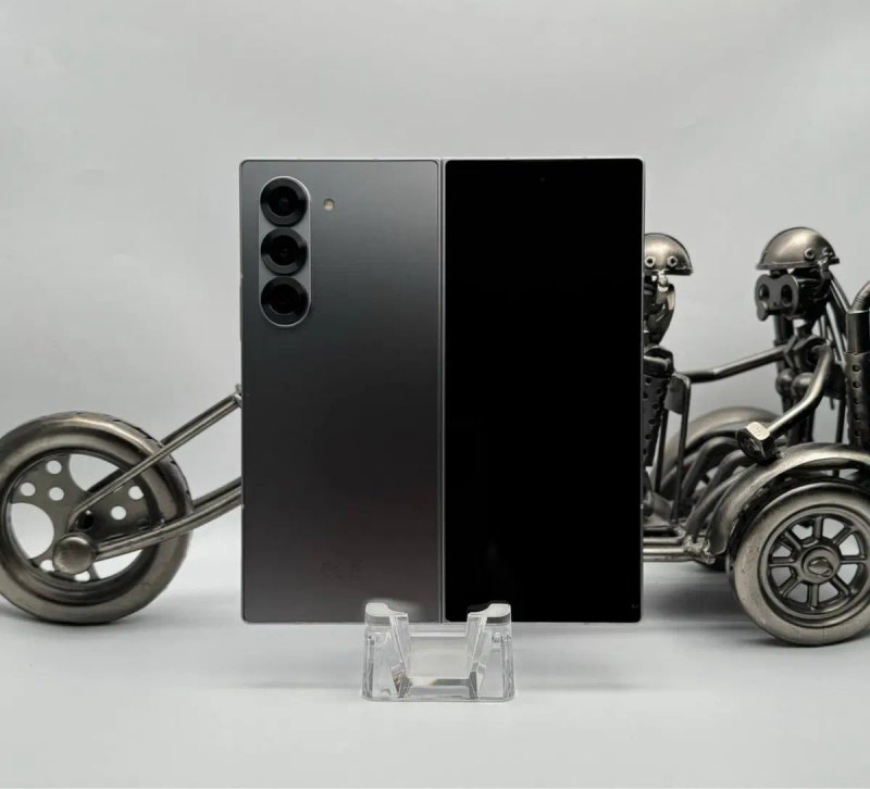 Найкрашій смартфон Samsung Galaxy Z Fold 6 12/256 — фото 3