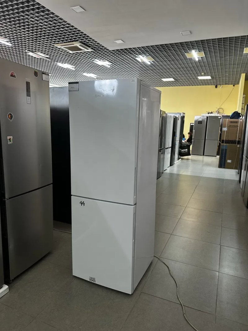 Недорогий якісний холодильник з Німеччини Bosch kgn76 гарантія доставка — фото 6