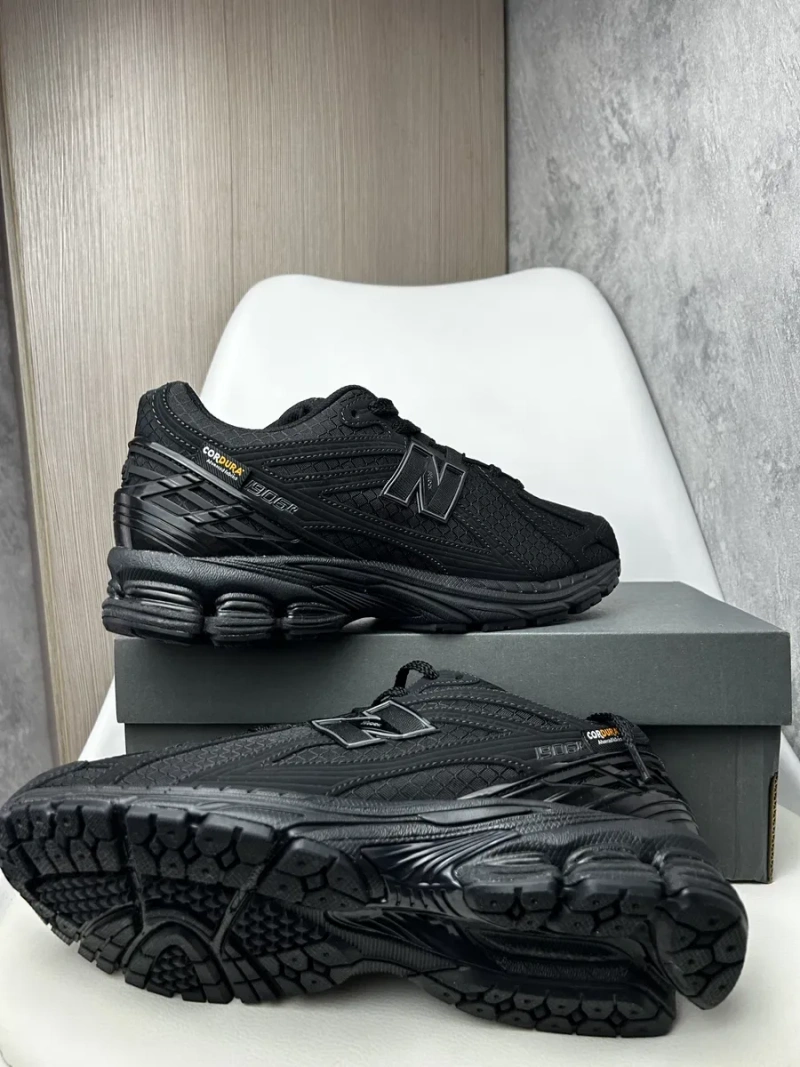 New Balance 1906R Corbura оригинал размер 43 46 gore tex — фото 3