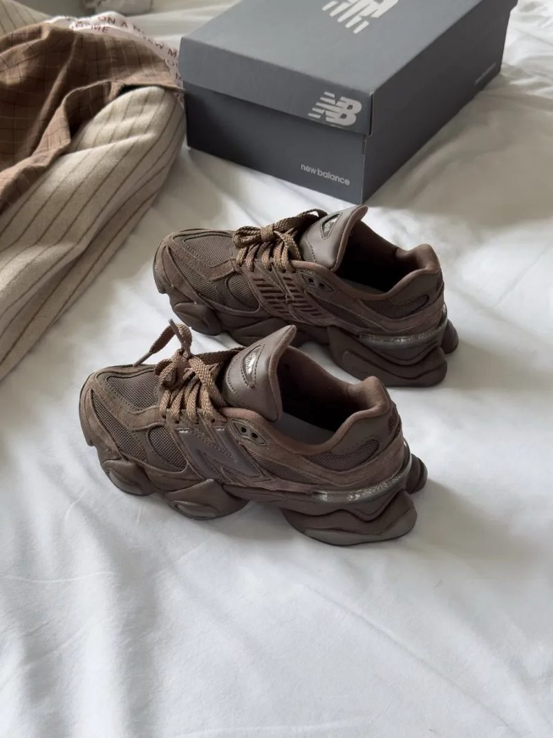 New Balance 9060 Chocolate Brown трендові кросівки ню беланс 9060 шоколадні — фото 2