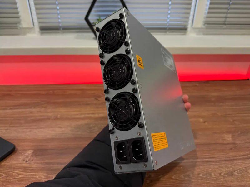 NEW Блоки живлення BITMAIN APW12 (APW121215F) для S19/ T19/ L7/ K7 — фото 6