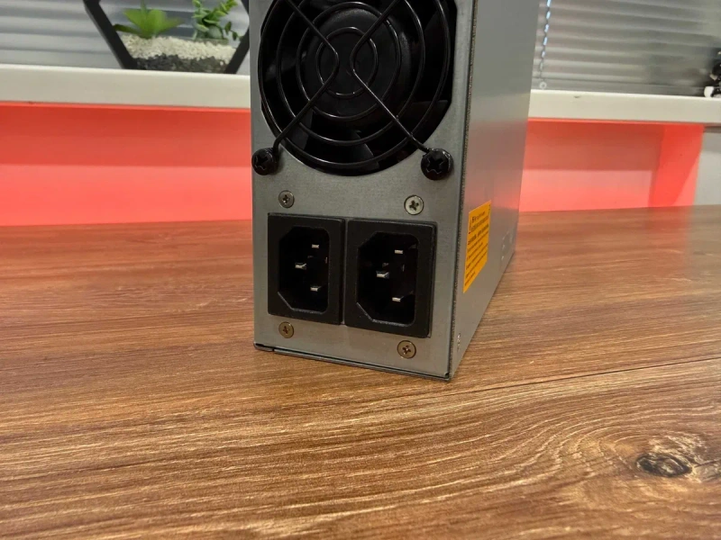 NEW Блоки живлення BITMAIN APW12 (APW121417b) для S19/ T19/ L7/ K7 — фото 2