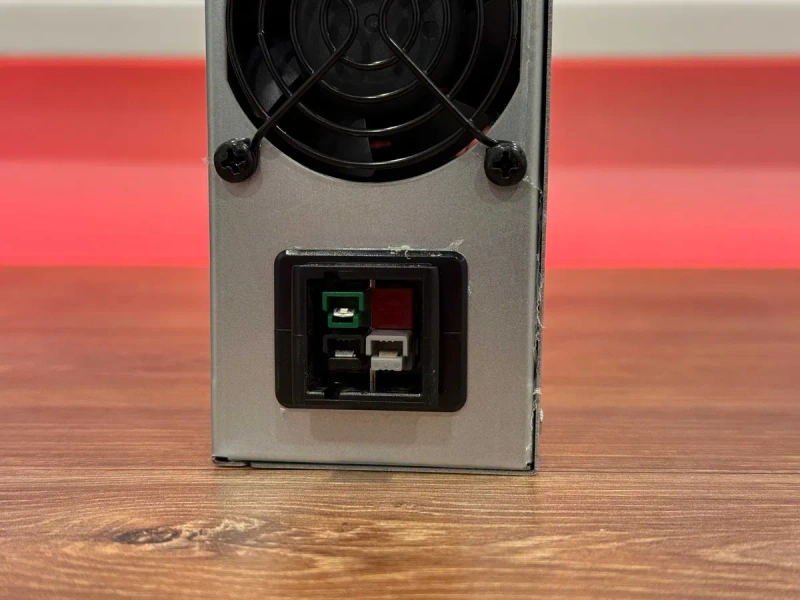 NEW Блоки живлення BITMAIN APW17 (APW171215c) для S21/ T21/ L9/ L11 — фото 2