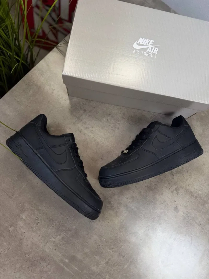 Nike Air Force 1 Black / Чорні найк форс — фото 4