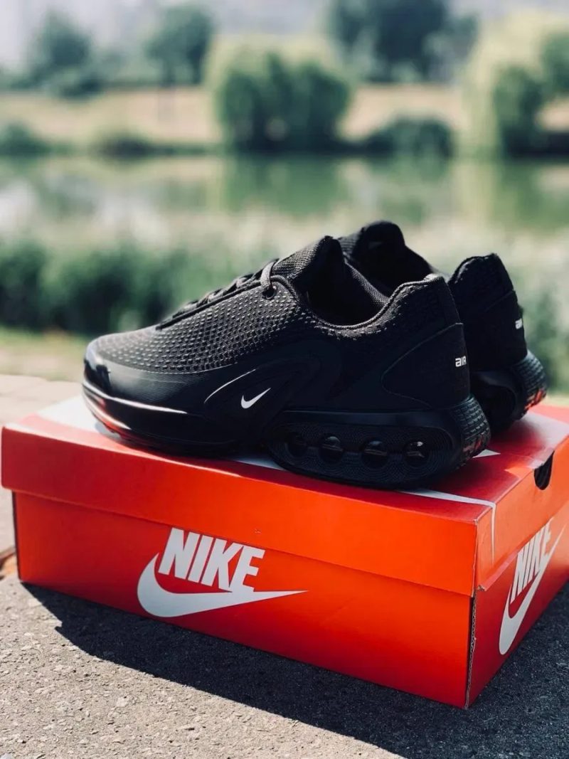 Nike air max TN Dn Triple Black • спортивні чоловічі кросівки найк • чорні найки • найк тен • найк дн • аір макси чорні — фото 3