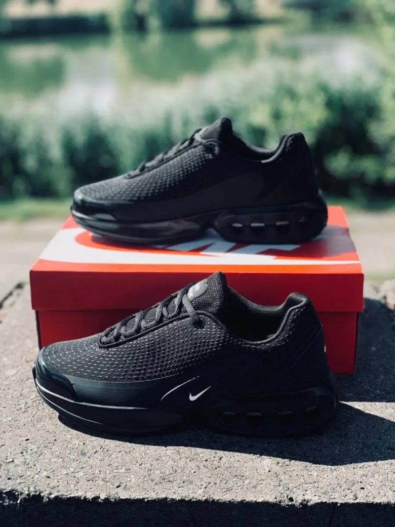 Nike air max TN Dn Triple Black • спортивні чоловічі кросівки найк • чорні найки • найк тен • найк дн • аір макси чорні — фото 5
