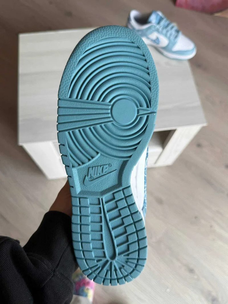 Nike Dunk Low Essential Blue Pisley. Жіночі кросівки. Оригінал. Демісезон — фото 4