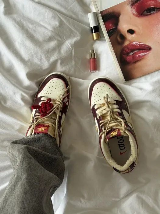 Nike Dunk Low LX White Maroon жіночі кросівки найк данк бордові — фото 6