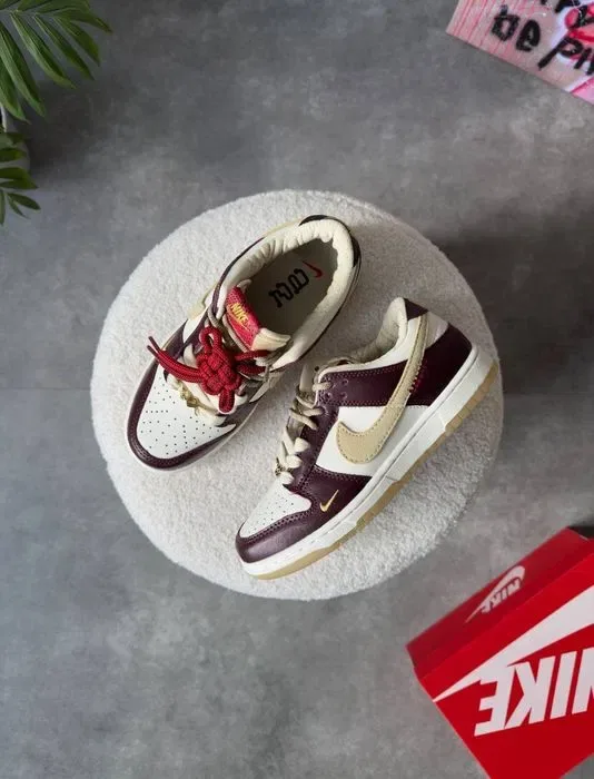 Nike Dunk Low LX White Maroon жіночі кросівки найк данк бордові — фото 8