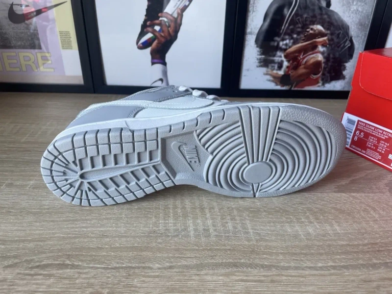 Nike Dunk Low Two Tone Grey в наявності — фото 2