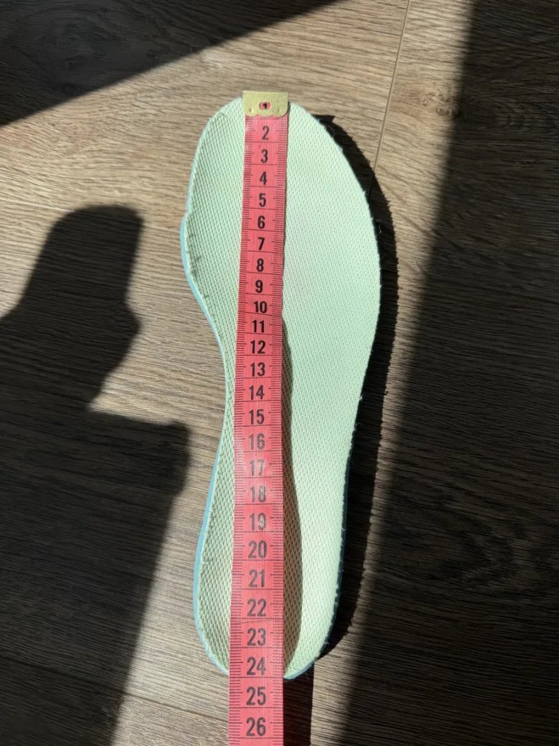 Nike Revolution 5 жіночі кросівки 37.5 / 23.5 см мʼятного кольору оригінал — фото 8