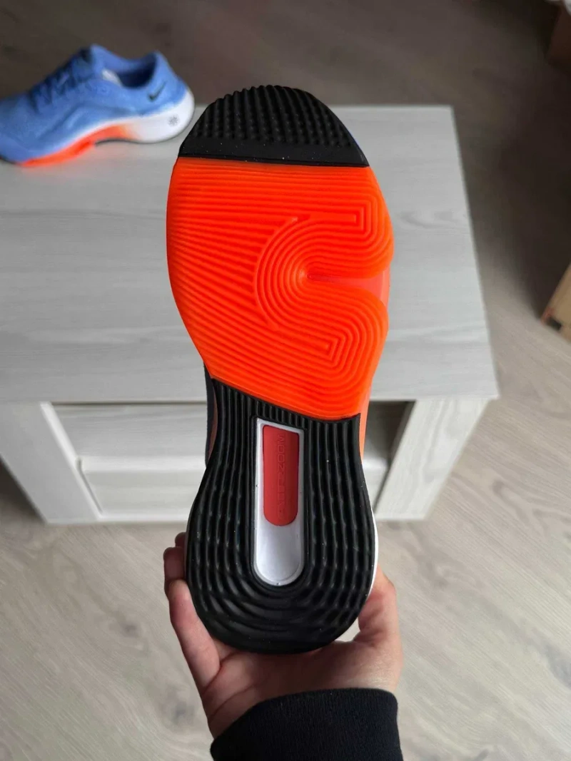 Nike Versair. Оригінальні кросівки. Оригінал. Бігові жіночі кросівки — фото 5