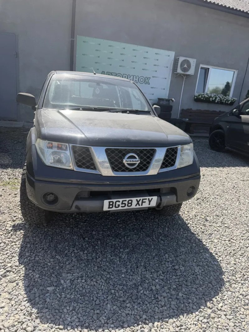 Nissan Navara 2.5 diesel — фото 2