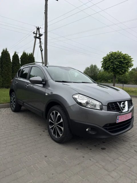 NISSAN QASHQAI 2012 рік 1.6 дизель 96кВт Панорама Камера