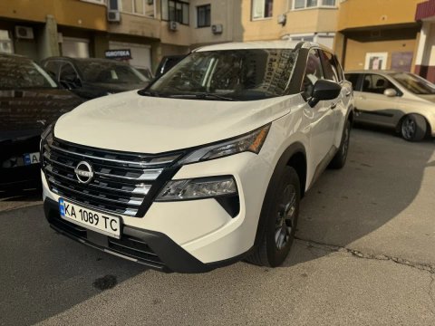 Nissan Rogue 2023
