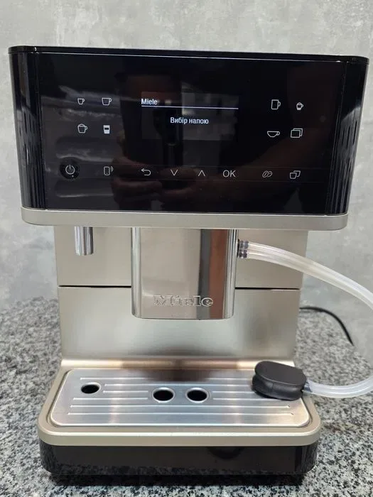 Новинка  крута кавомашина Miele CM 6560 з мінімальним пробігом — фото 5