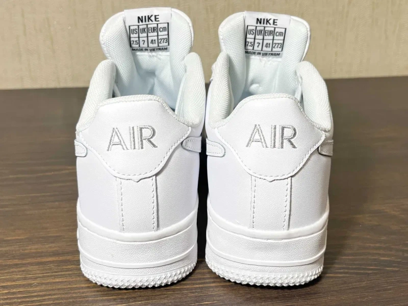 НОВЫЕ! Кроссовки Nike Air Force 1 White, белые, мужские, 42, 43, 44, 45, 46, натуральная кожа, весна, лето, осень, повседневные. — фото 4