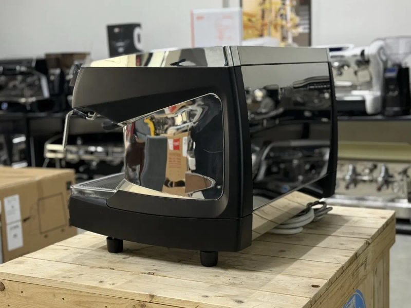 Nuova Simonelli Aurelia II - Професійна мультибойлерна кавомашина — фото 7