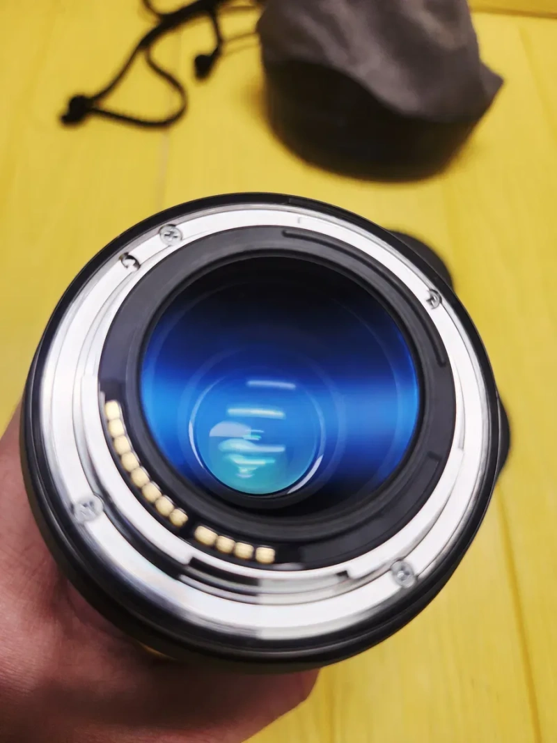 Объектив Canon RF 100mm f/2.8L Macro IS USM — фото 4