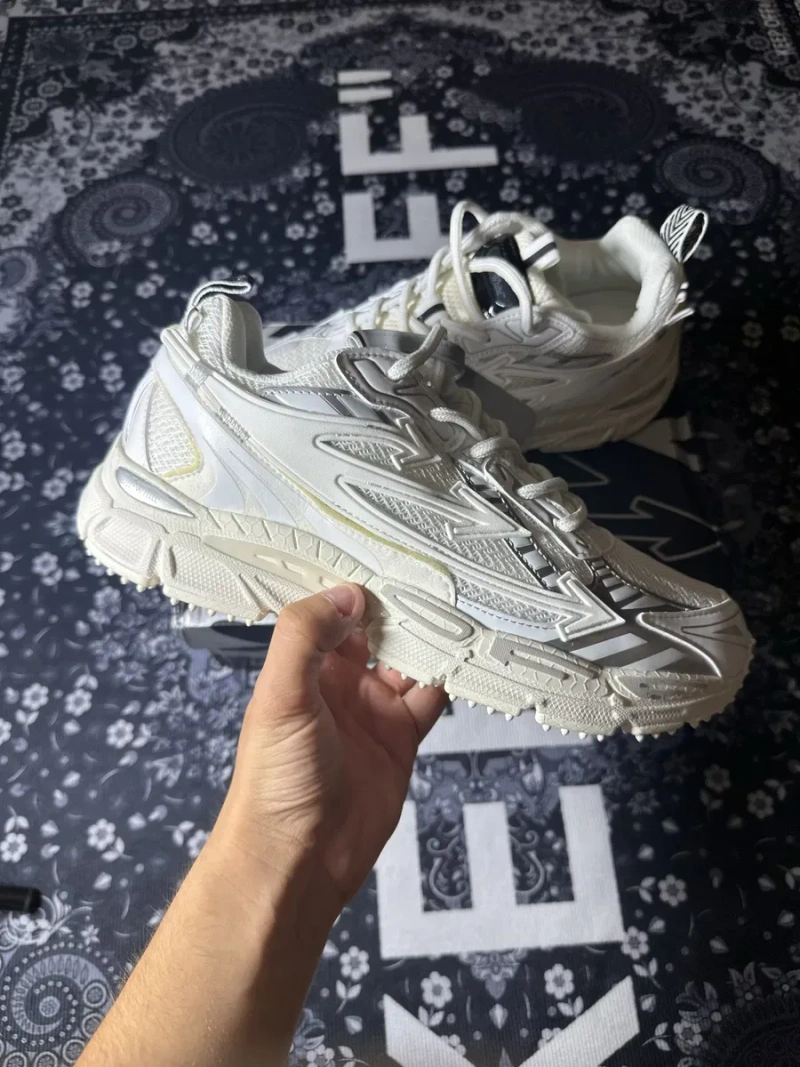 Off-White Be right back | Premium — фото 2