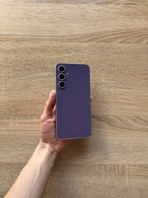 Офіційний Samsung s23 FE 256gb Як Новий Самсунг с23 ФЕ