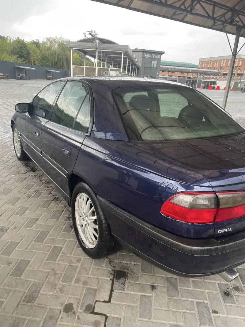 Опель Омега б 2.5v6 — фото 7