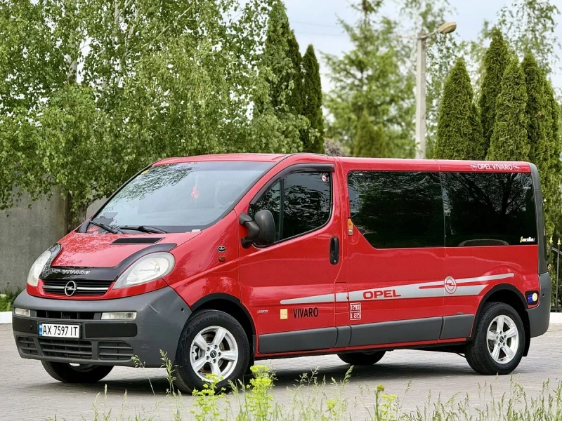 Opel Vivaro Стан Ексклюзивний!!! Оригінальний Пасажир 8+1 Один Власник! Гаражне Зберігання!!! — фото 3