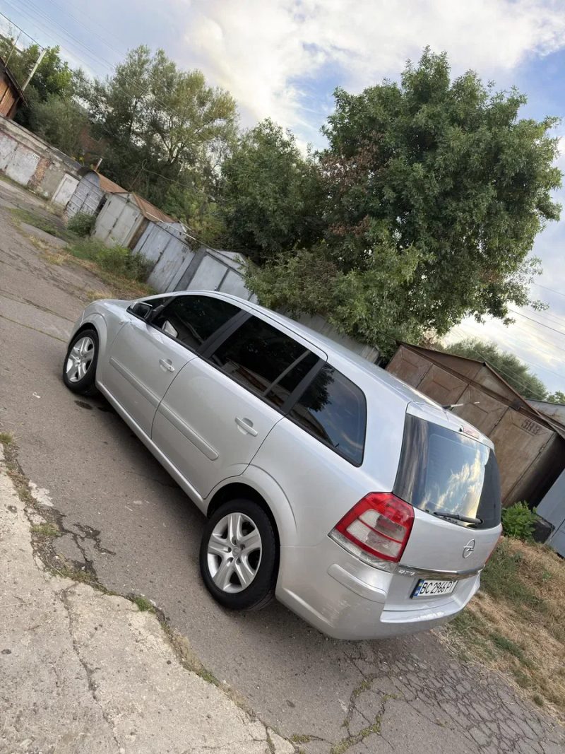 Opel Zafira 2010 рік 1.7 дизель — фото 6