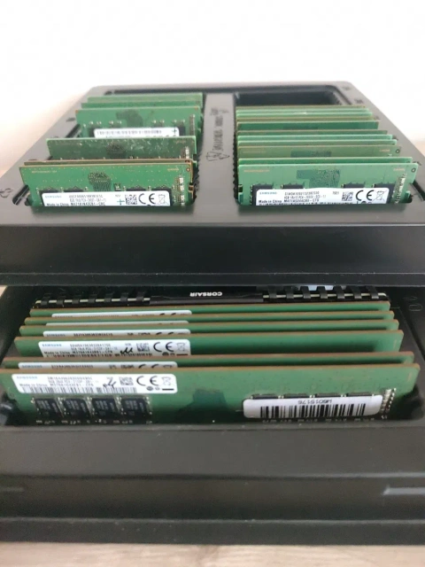 Оперативна пам'ять DDR4 2/4/8 2133/2400/2666/3000/3200/3733MHz