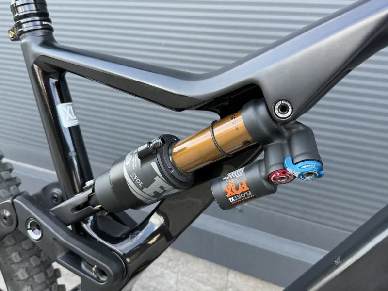Orbea Rallon M10  R5 Full Carbon XL 29 — фото 4