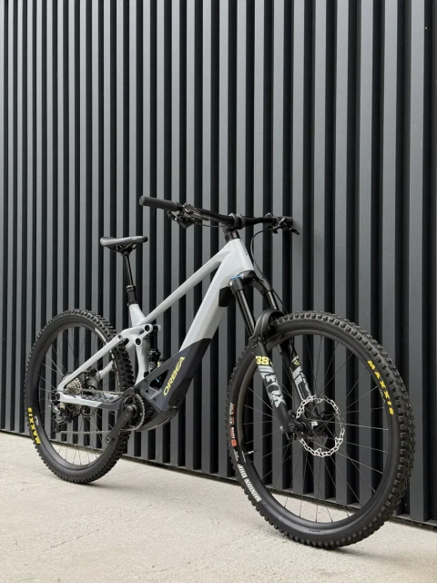 Orbea Wild 2025 новий електровелосипед велосипед карбон