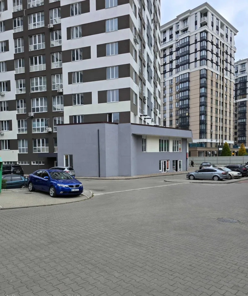 Оренда фасадного приміщення біля Центрального парку, без % — фото 2