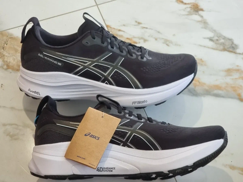 Оригінал 100% чоловічі кросівки asics gel kayano 32  euro 45 — фото 3