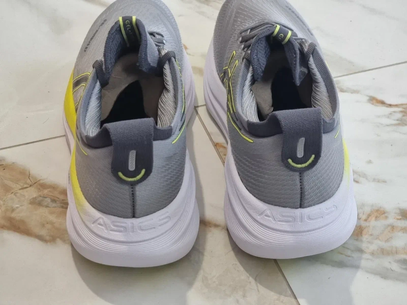 Оригінал 100% чоловічі кросівки asics nimbus 27   eur 43.5 — фото 5