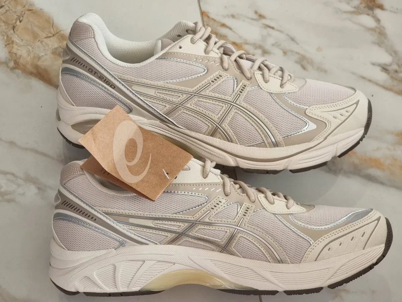 Оригінал 100% кросівки asics gt-2160  eur 46 — фото 3