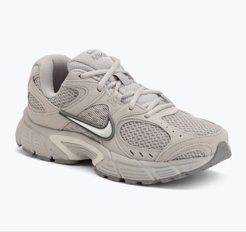 Оригінал 100% кросівки Nike V5 Rnr (II6292-201) /25см//25,5см/26см/26,5см/27,5см/28,5см/29см/ — фото 5