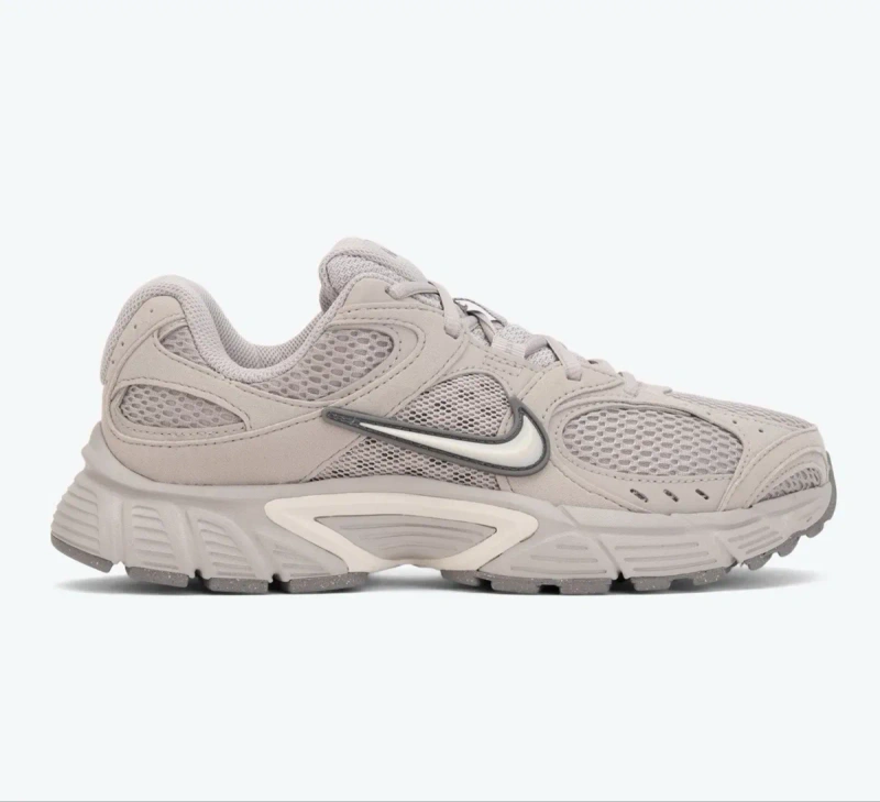 Оригінал 100% кросівки Nike V5 Rnr (II6292-201) /25см//25,5см/26см/26,5см/27,5см/28,5см/29см/ — фото 6