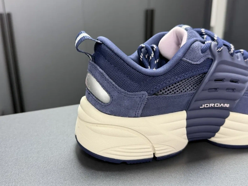 Оригінал 100%  Nike Air Jordan Trunner IB3722-400. /27,5см/ 28см/29см/ — фото 4