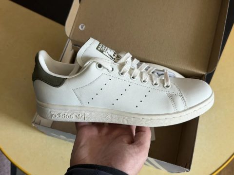 Оригінал 100% жіночі Adidas Originals Stan Smith White IH8040 Шкіряні
