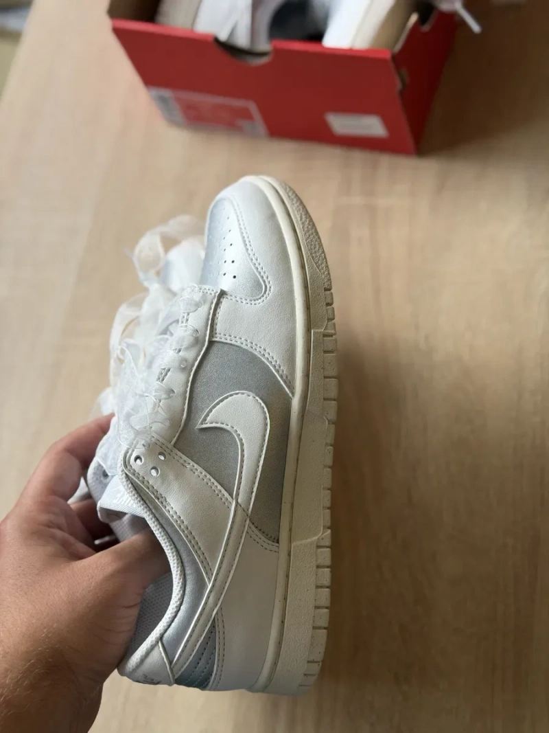 Оригінал 100% жіночі кросівки nike dunk low next nature 37.5,38,39,40,40.5 — фото 5