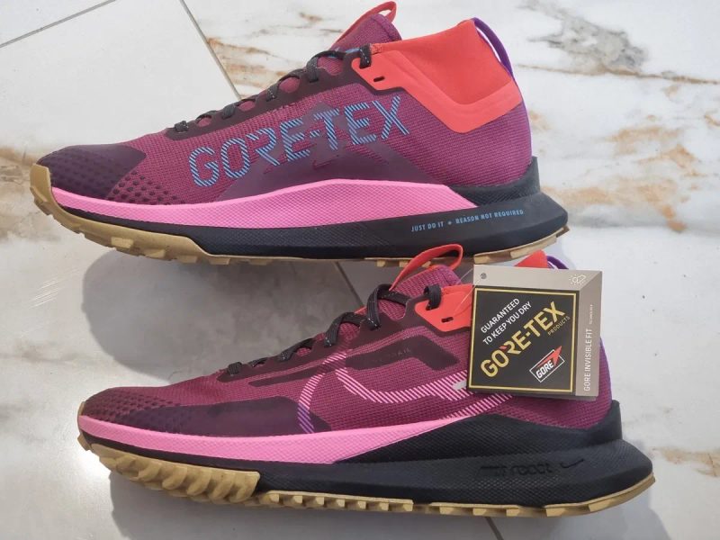 Оригінал 100% жіночі кросівки Nike Pegasus Trail 4 GORE-TEX  EUR 39 — фото 2