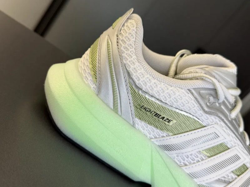 Оригінал   Adidas Lightblaze Glow Sportswear JP6328/ 23,5см/24см/24,5см/ — фото 5