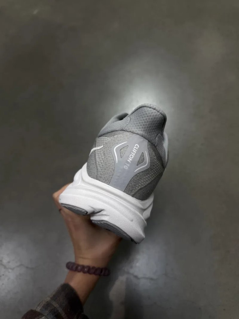 Оригінал бігові кросівки Hoka Clifton 10  Розмір: 44,5-28,5 см — фото 3